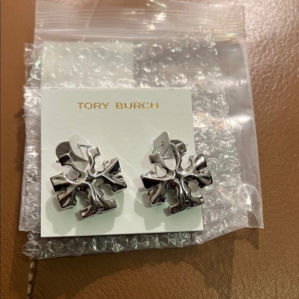 Tory Burch Metallic Silver Earrings: Roxanne statement